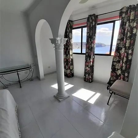 Tango House * Arona (Tenerife)