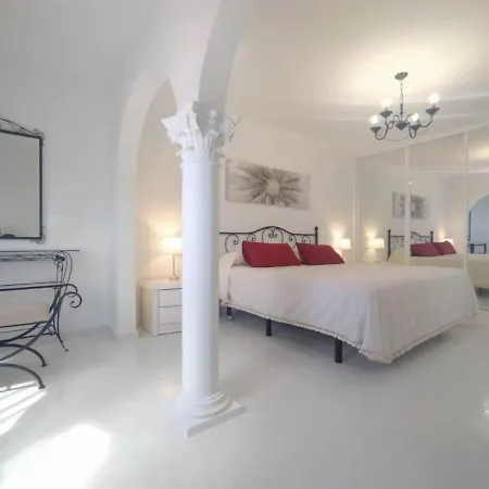 בית הארחה Tango House *