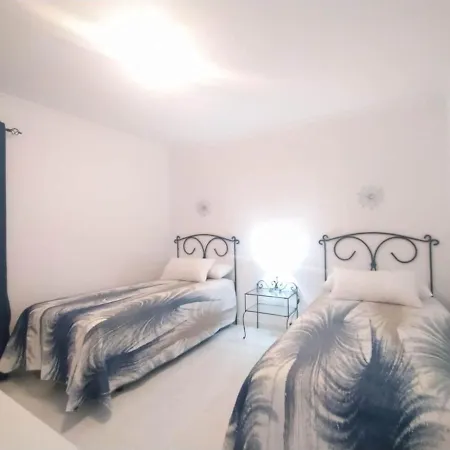 בית הארחה Tango House