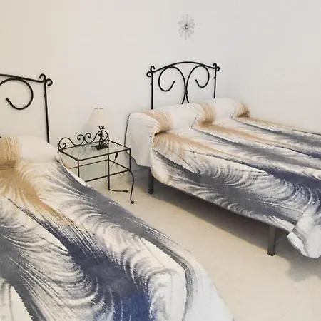 בית הארחה Tango House