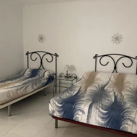 בית הארחה Tango House